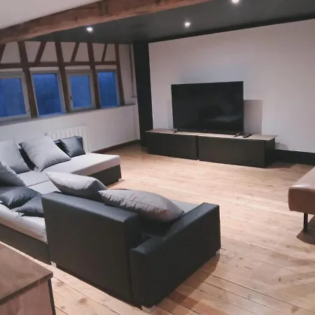 Au Fil De L'eau Feriehus *