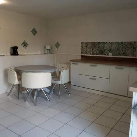 Au Fil De L'eau Feriehus *