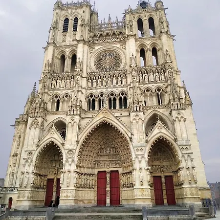 Au Fil De L'eau *