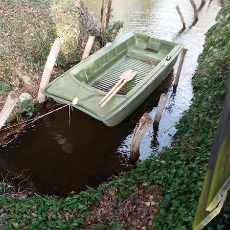 Au Fil De L'eau Feriehus
